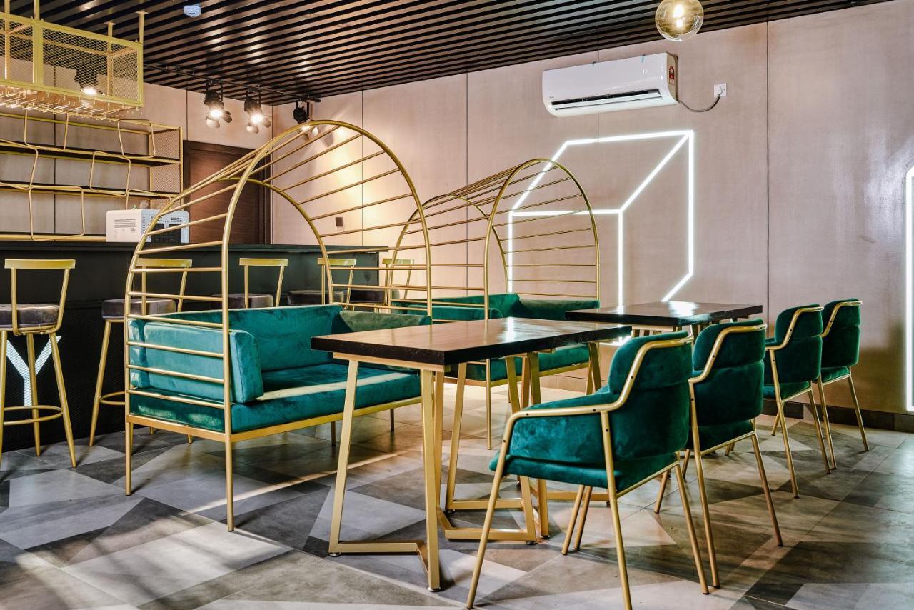 Neo Paly Hotel Semporna Bagian luar foto